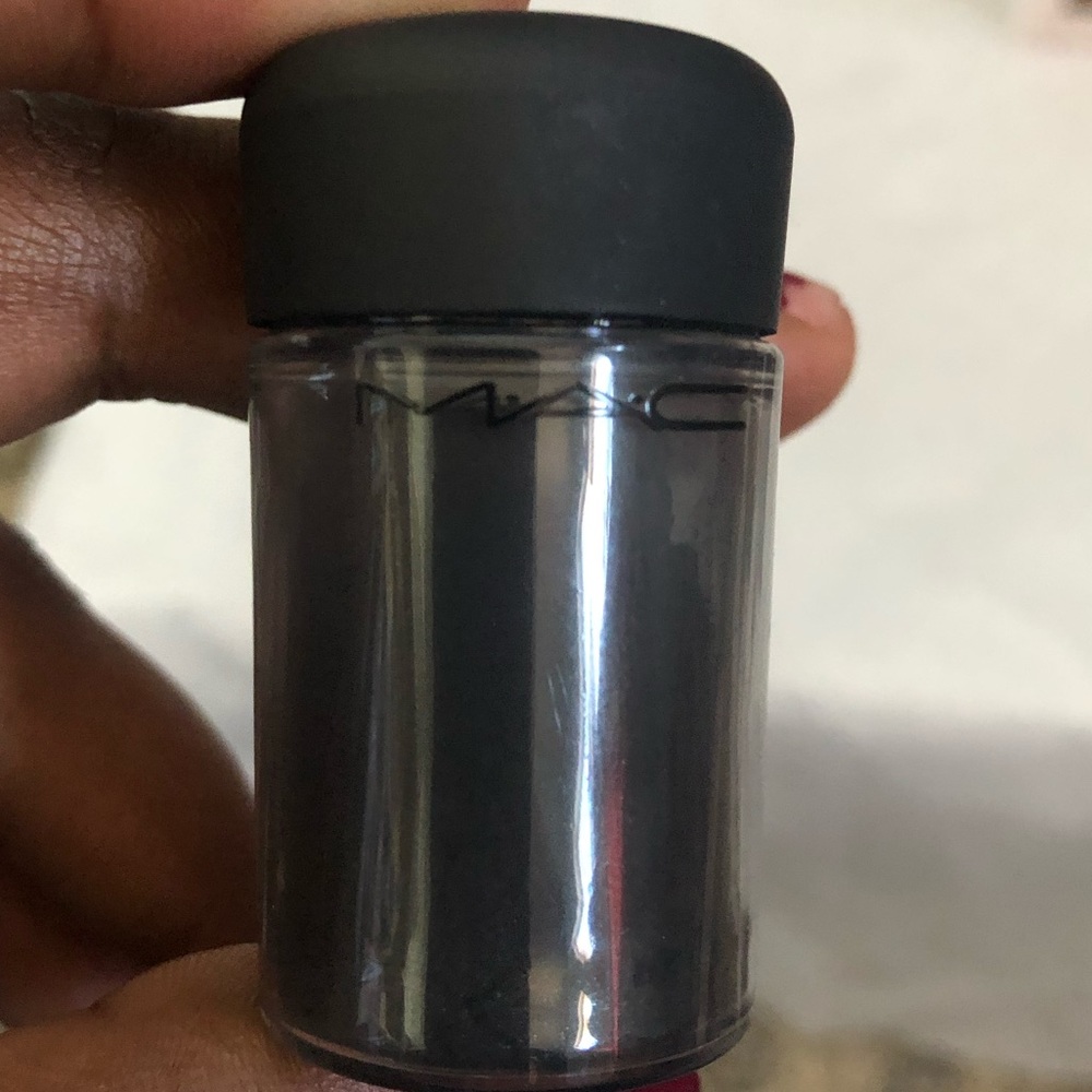 MAC Pigment Dark Soul